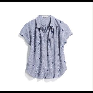 SHORT-SLEEVE LRG COTTON STRIPED BUTTON DOWN BLOUSE